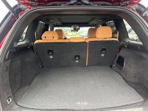 Used 2024 Jeep Grand Cherokee Summit image 9