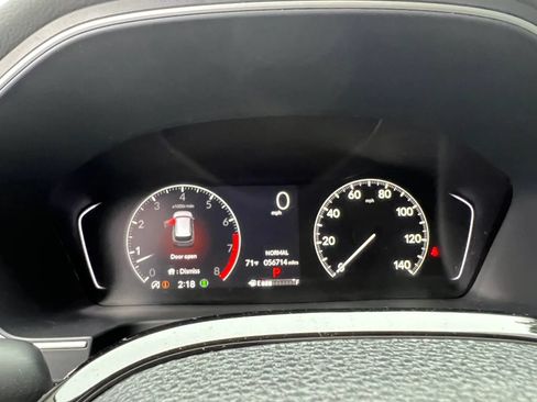 Used 2025 Honda Pilot Touring image 19
