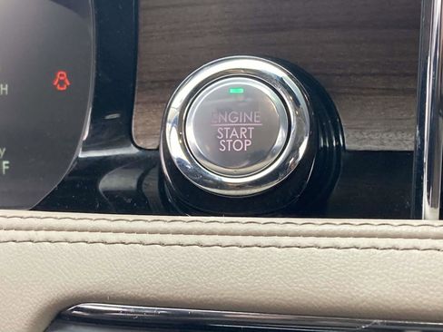 Certified 2022 Lincoln Corsair Reserve w/ Elements Package image 30