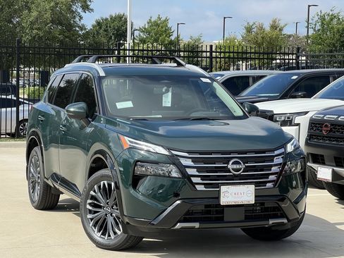 New 2026 Nissan Rogue Platinum w/ Platinum Premium Package AWD/4WD image 2
