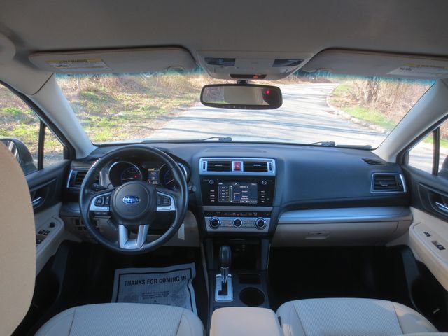 Used 2015 Subaru Outback 2.5i Premium AWD/4WD image 8