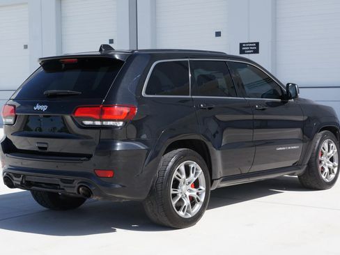 Used 2014 Jeep Grand Cherokee SRT8 w/ Luxury Group II image 14