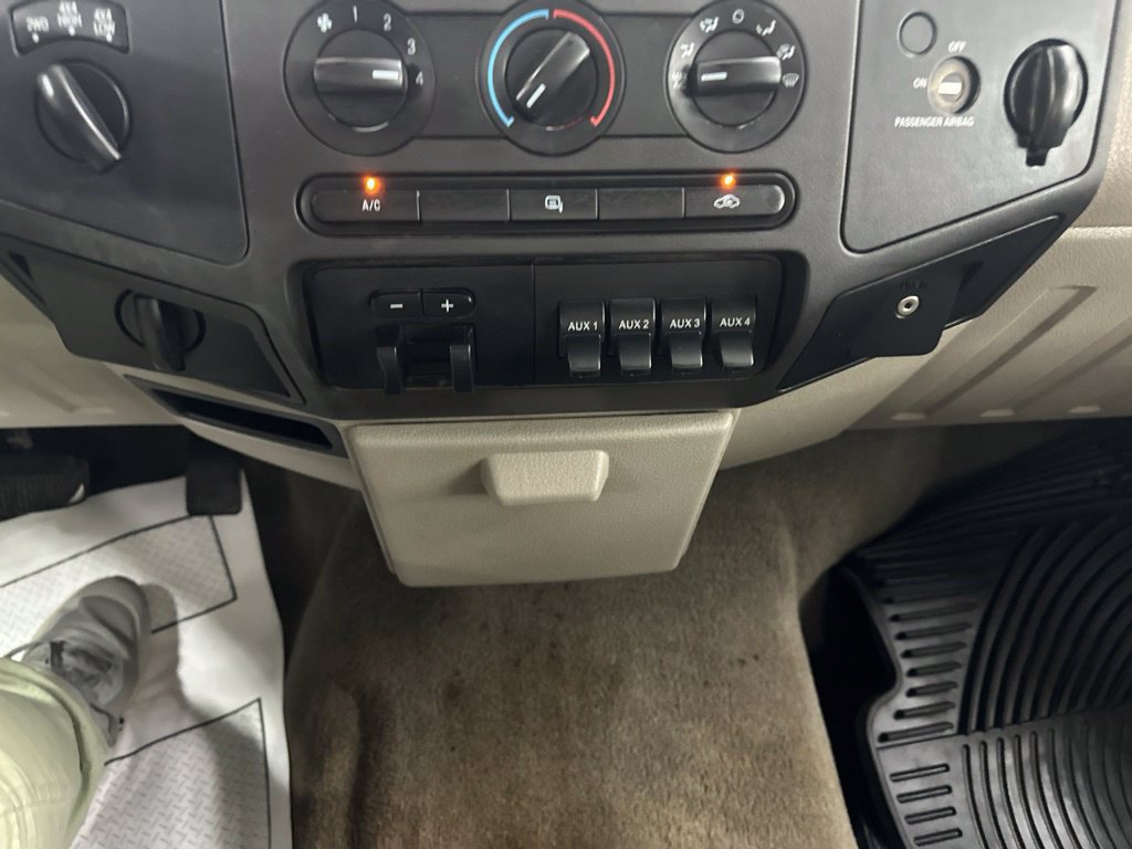 Used 2009 Ford F250 XL AWD/4WD image 34