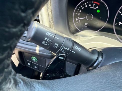 Used 2022 Honda HR-V Sport image 21