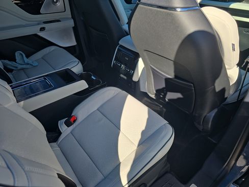 New 2026 Lincoln Aviator Black Label w/ Black Label Special Edition image 11