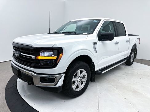 Used 2024 Ford F150 XLT w/ Mobile Office Package image 12