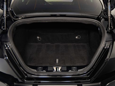 Certified 2022 Ferrari Roma image 50