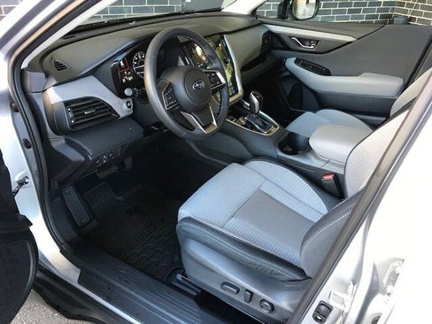 Certified 2025 Subaru Outback Premium w/ Popular Package #1A image 5