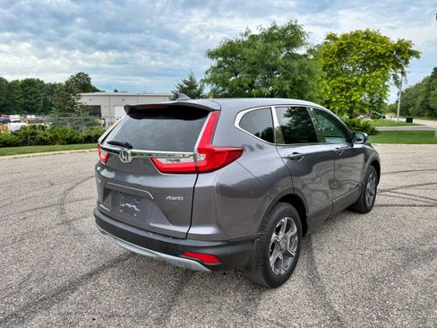 Used 2018 Honda CR-V EX image 9