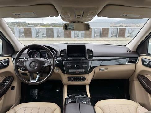Used 2017 Mercedes-Benz GLE 350 4MATIC image 11