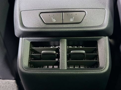 New 2026 Chevrolet Equinox RS w/ Convenience Package III AWD/4WD image 20
