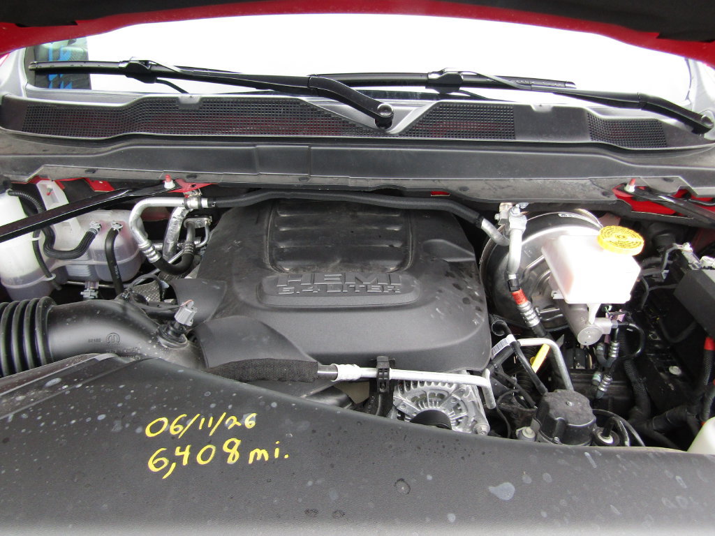 Used 2026 RAM 2500 Laramie AWD/4WD image 35