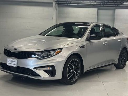 Used 2020 Kia Optima SE image 2