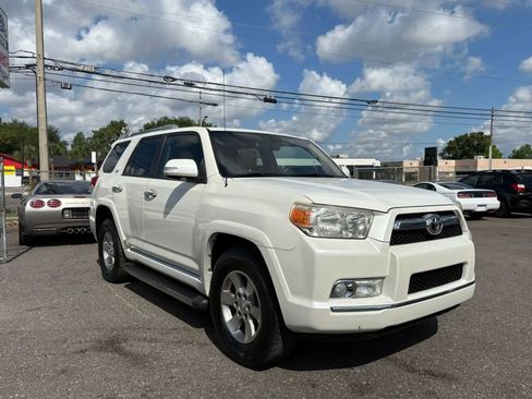 Used 2011 Toyota 4Runner SR5 w/ Convenience Pkg RWD image 3