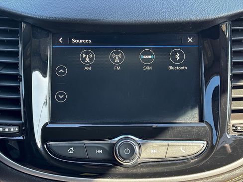 Used 2018 Chevrolet Trax LT w/ LT Convenience Package FWD image 22