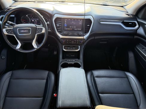 Used 2022 GMC Acadia SLT w/ Elevation Edition image 13