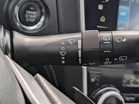 Used 2018 Subaru Outback 2.5i Limited image 32