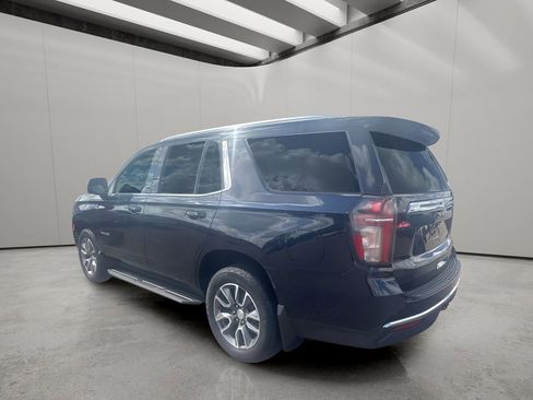 Used 2022 Chevrolet Tahoe LT w/ Luxury Package image 3