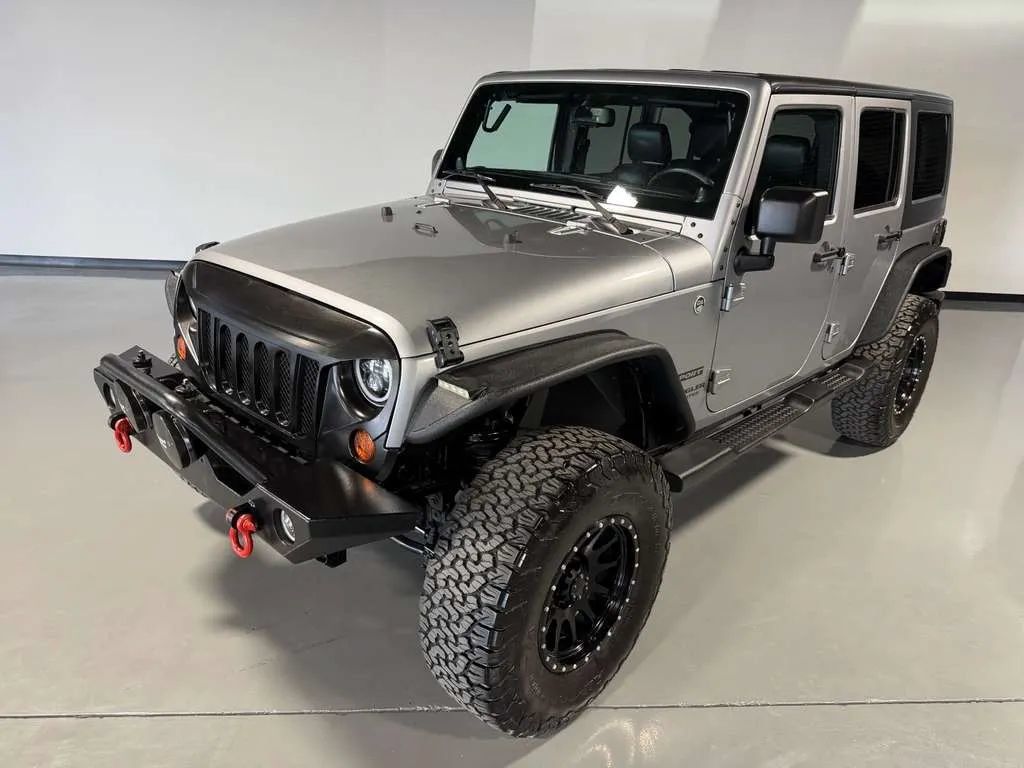 Used 2013 Jeep Wrangler Unlimited Sport AWD/4WD image 36