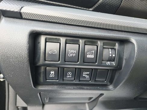 Used 2020 Subaru Forester Limited image 35