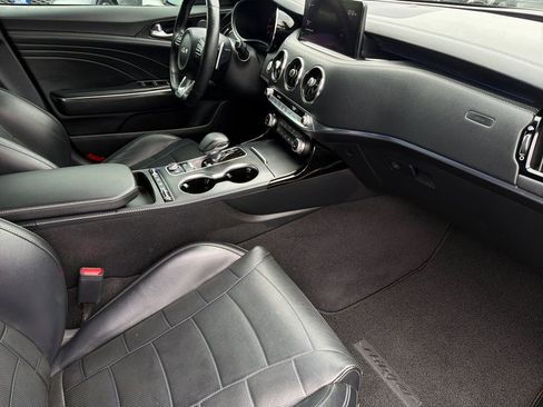Used 2022 Kia Stinger GT2 w/ Scorpion Package AWD/4WD image 15