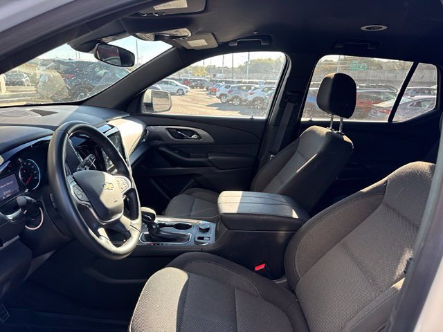 Used 2023 Chevrolet Traverse LT FWD image 8