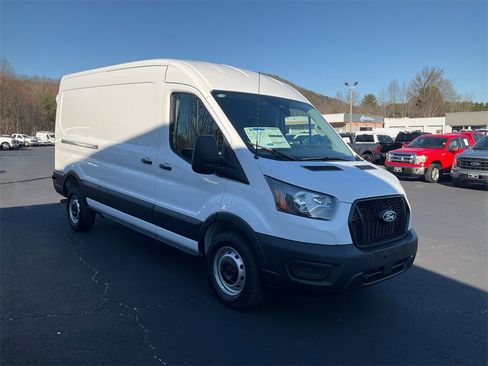 New 2026 Ford Transit 250 Base image 3