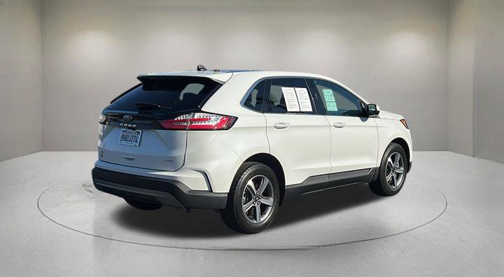 Certified 2023 Ford Edge SEL AWD/4WD image 5