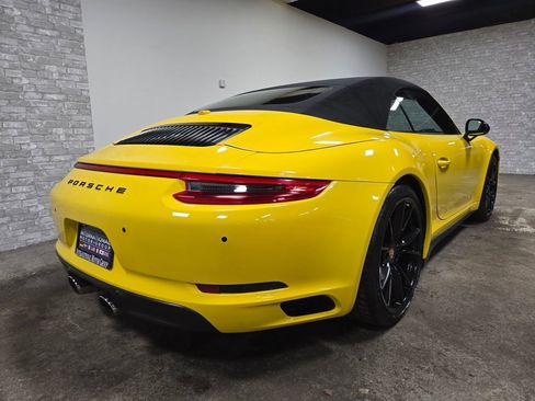 Used 2017 Porsche 911 Carrera 4S image 41
