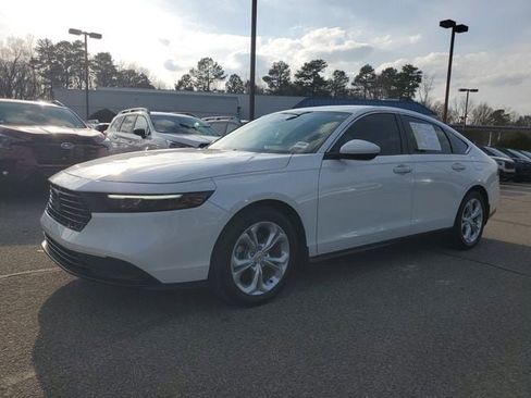 Used 2024 Honda Accord LX image 3