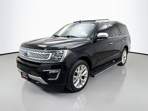 Used 2019 Ford Expedition Platinum image 4