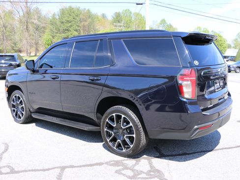 Used 2021 Chevrolet Tahoe RST image 3