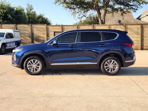 Used 2019 Hyundai Santa Fe SE AWD/4WD image 11