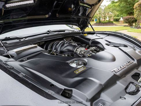 Used 2011 Maserati GranTurismo S RWD image 20