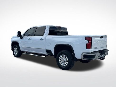 Used 2025 Chevrolet Silverado 2500 LTZ w/ LTZ Convenience Package AWD/4WD image 5