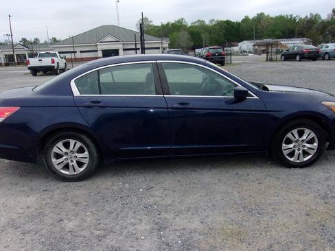 Used 2010 Honda Accord LX-P image 8