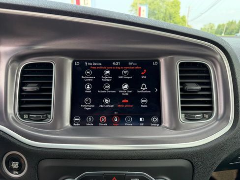 Used 2019 Dodge Charger SXT AWD/4WD image 24