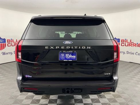 New 2027 Ford Expedition Max Active RWD image 4