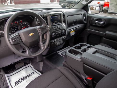 New 2026 Chevrolet Silverado 1500 W/T w/ WT Value Package AWD/4WD image 23