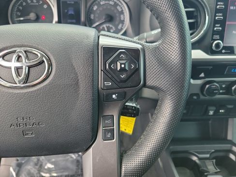 Used 2021 Toyota Tacoma SR5 RWD image 21