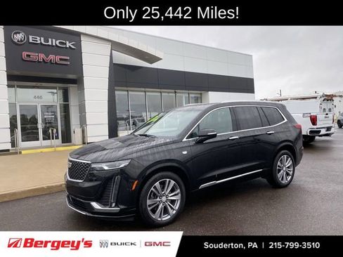 Used 2025 Cadillac XT6 Premium Luxury image 1