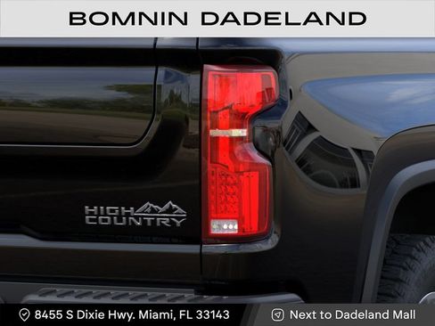 New 2026 Chevrolet Silverado 2500 High Country w/ High Country Premium Package AWD/4WD image 11