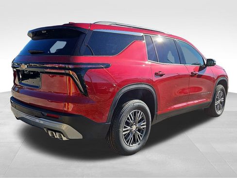 New 2026 Chevrolet Traverse LT w/ Driver Confidence Package image 4