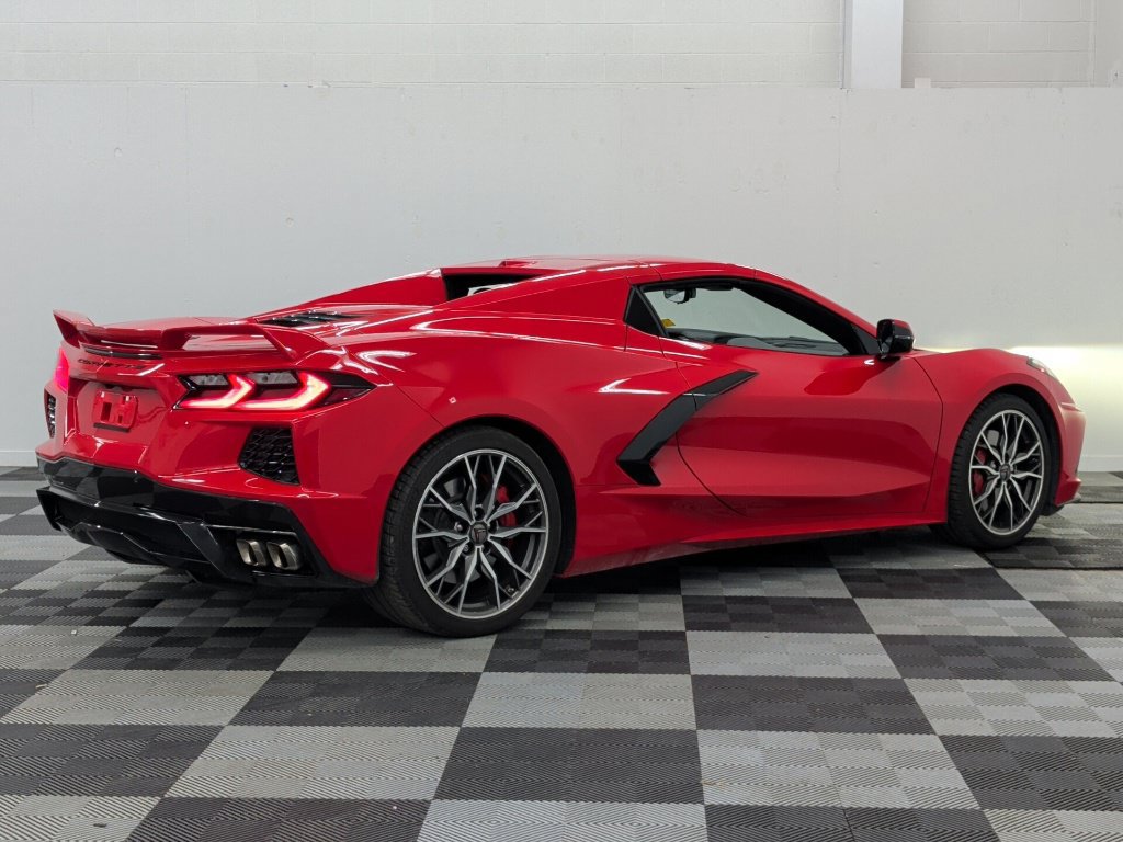 Used 2024 Chevrolet Corvette Stingray Preferred Conv w/ Z51 Performance Package RWD image 7