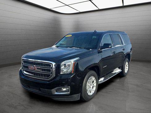 Used 2019 GMC Yukon SLT image 1