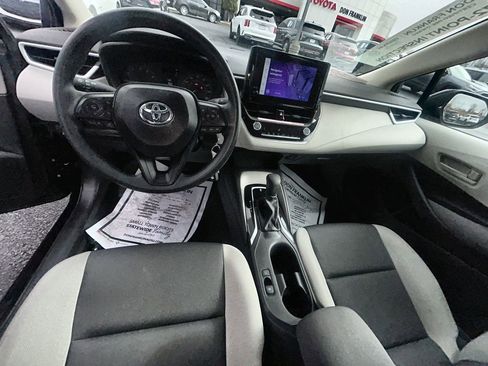 Used 2024 Toyota Corolla LE image 10