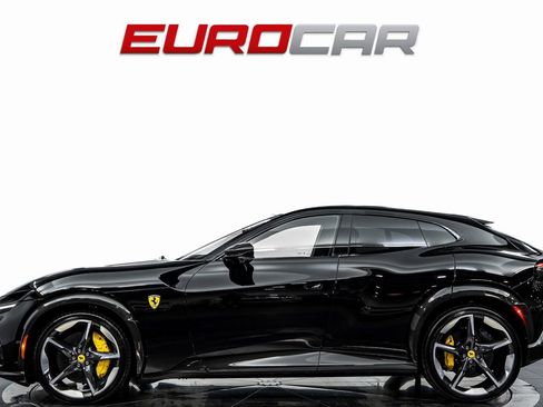 Used 2023 Ferrari Purosangue image 2