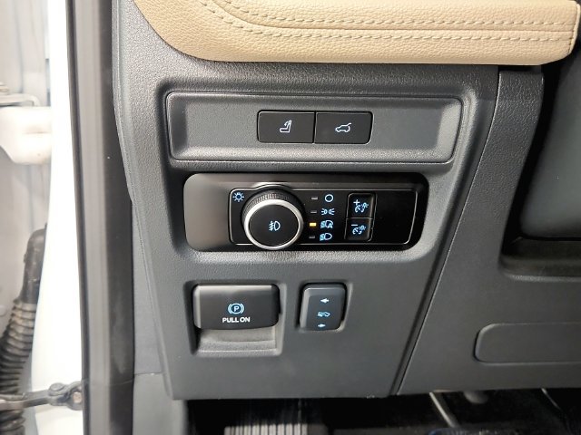 Used 2024 Ford Expedition Limited RWD image 39