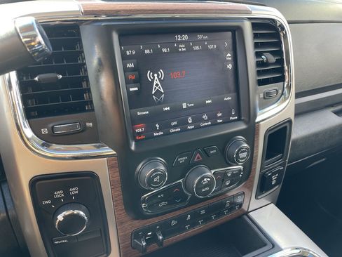 Used 2018 RAM 2500 Laramie w/ Snow Chief Group image 32