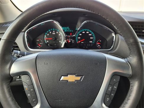 Used 2014 Chevrolet Traverse LTZ image 17